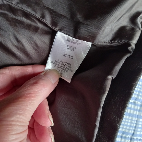 Faux leather bomber jacket - Picture 5 of 5